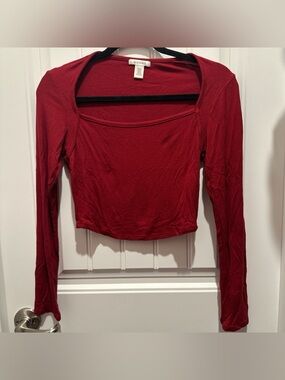 Boohoo Burgundy Long Sleeve Square Neck Crop Top